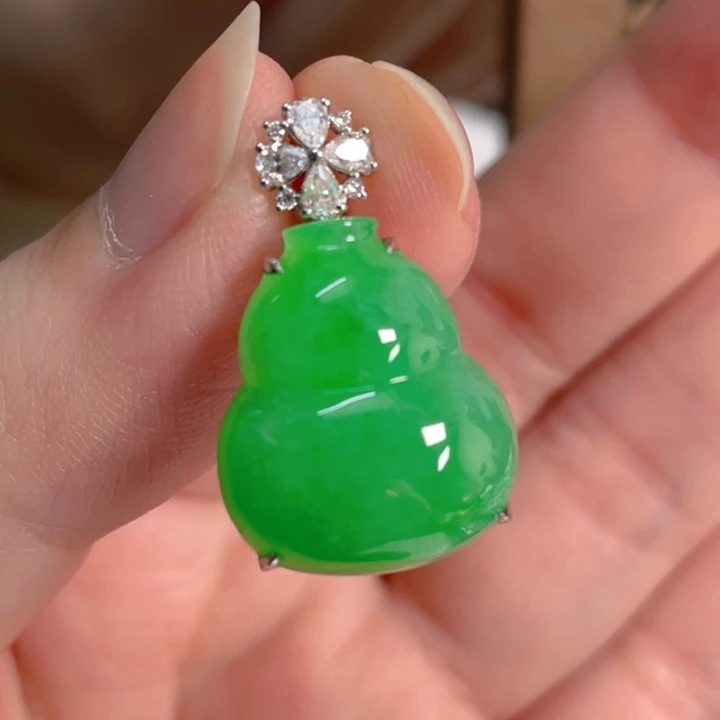 翡翠18K金镶嵌吊坠(不含链)