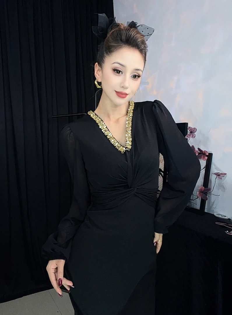 9891【包邮】简约V领高级时尚新款气质女装连衣裙