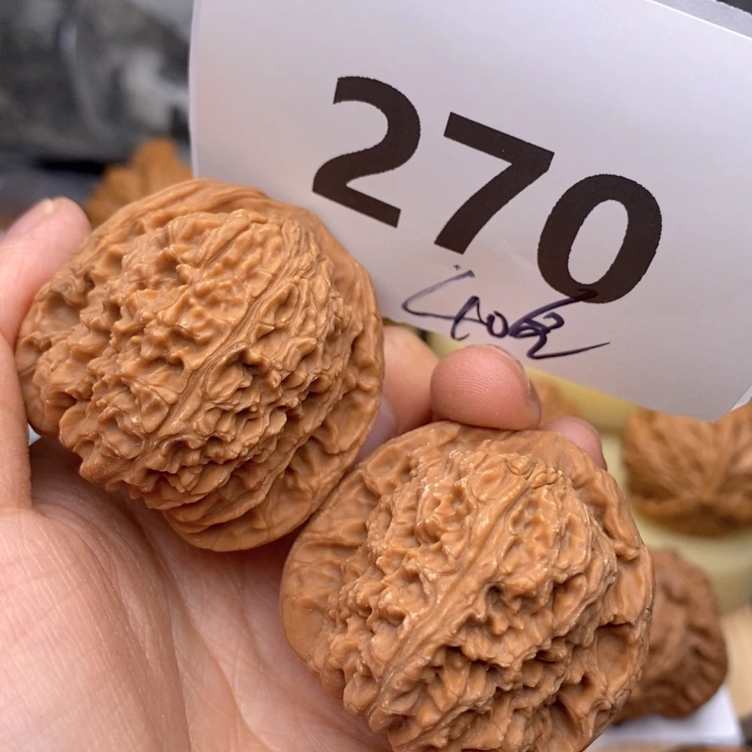 文玩核桃把件270号40全南疆