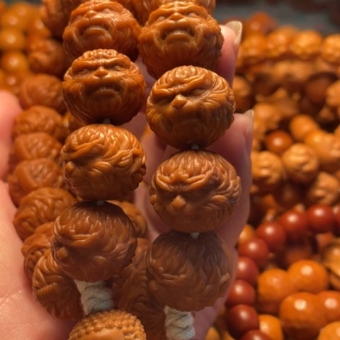 手串猴头核桃好**见舞台