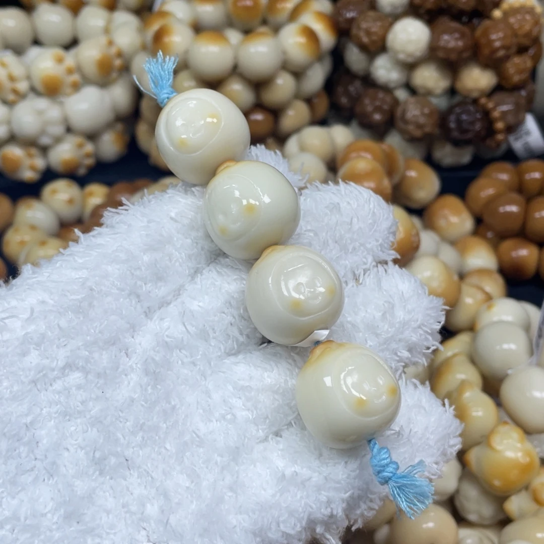 手串菩提根/象牙果12.14.42多妹