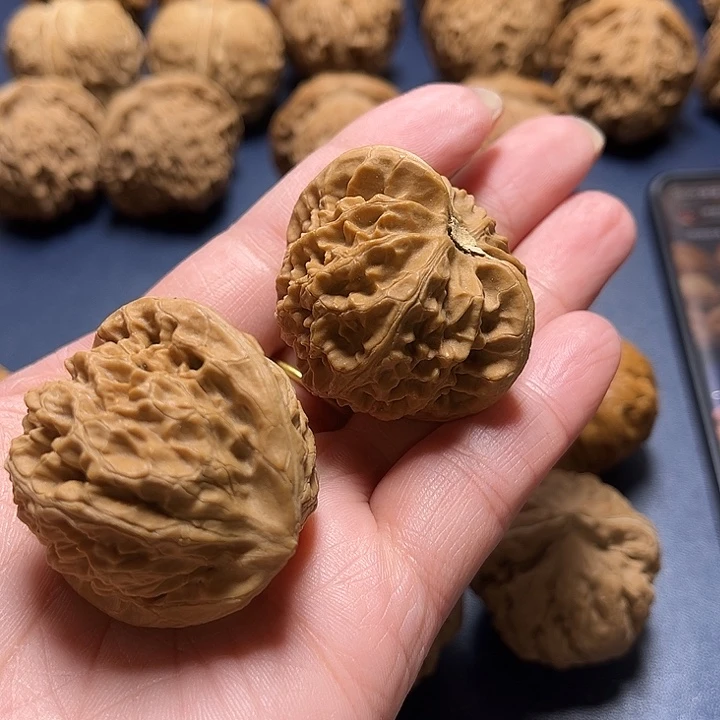 吊坠文玩核桃液*宫灯