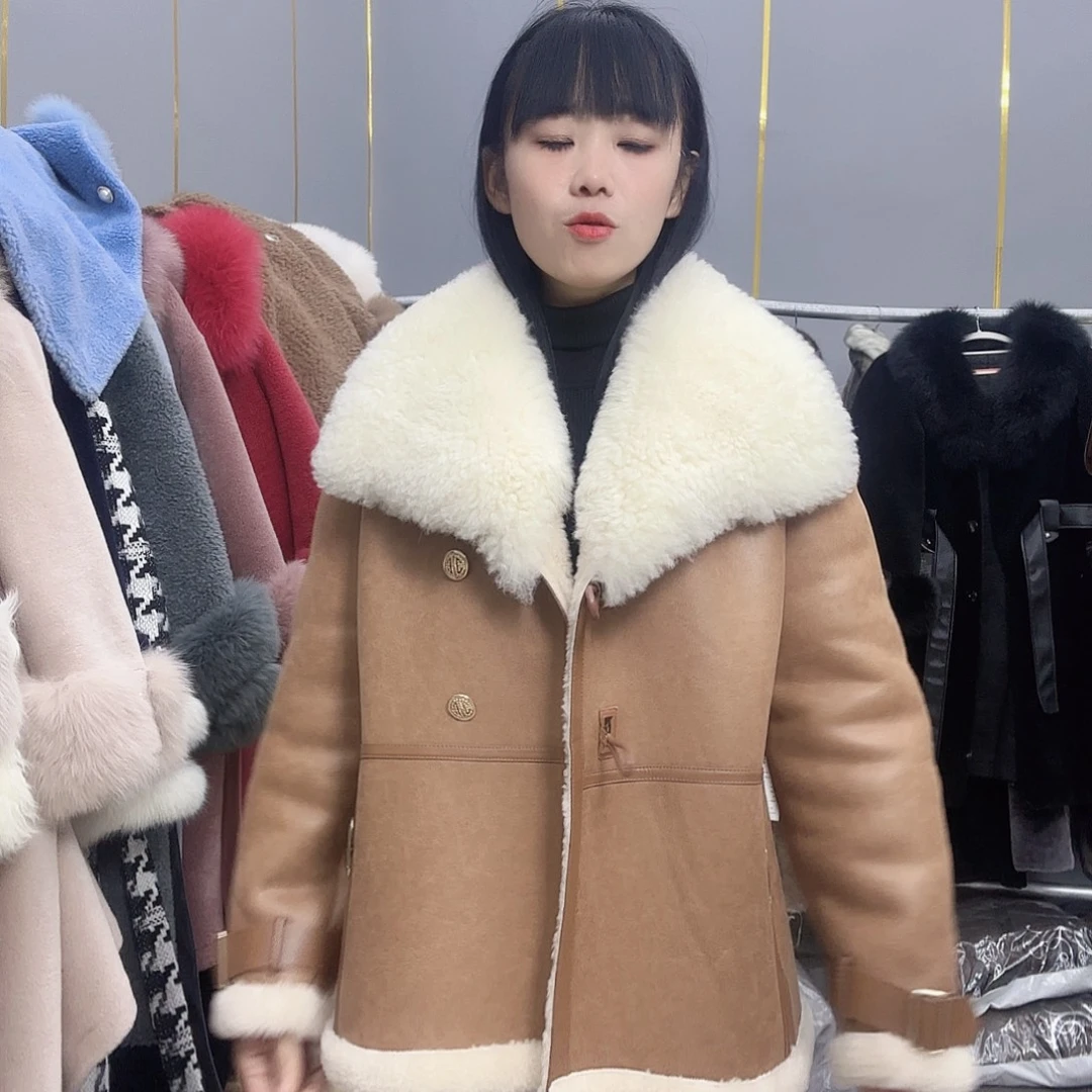 山羊毛米兜88888888888888