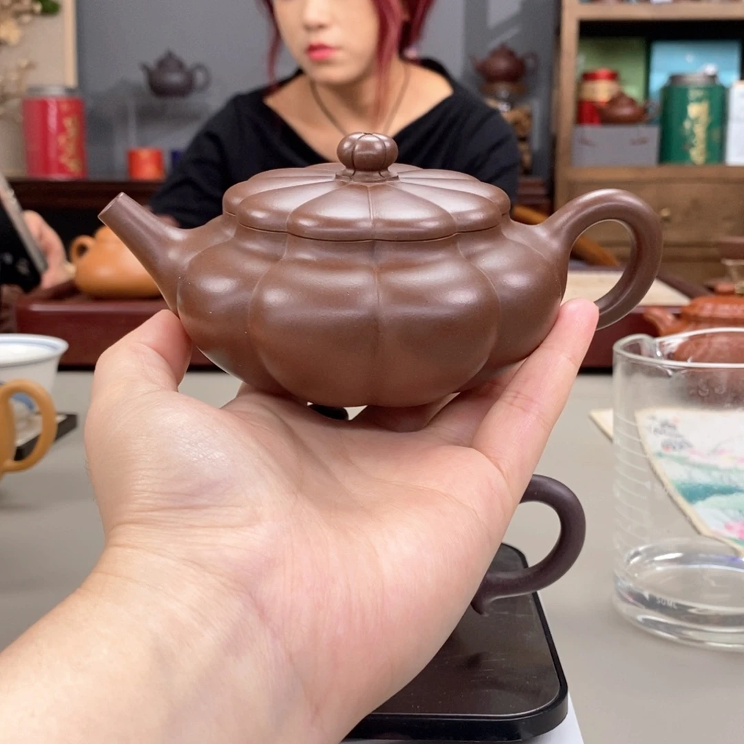 茶壶紫砂锦纹扁晨半手220cc