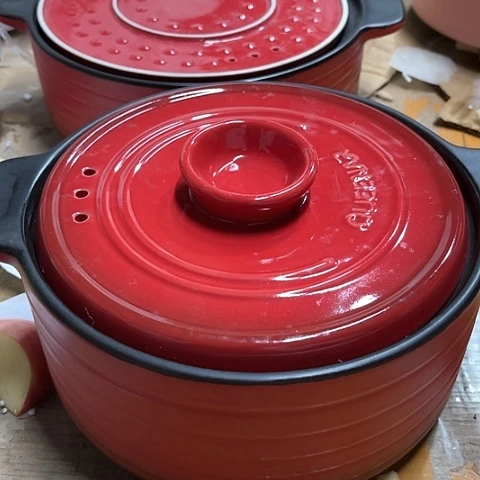 微瑕，明火，口径19高度9中号，1.5L，红色