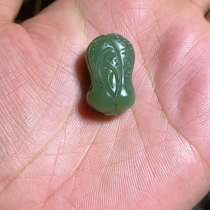 【闪购商品】吊坠(不含链)未镶嵌和田玉
