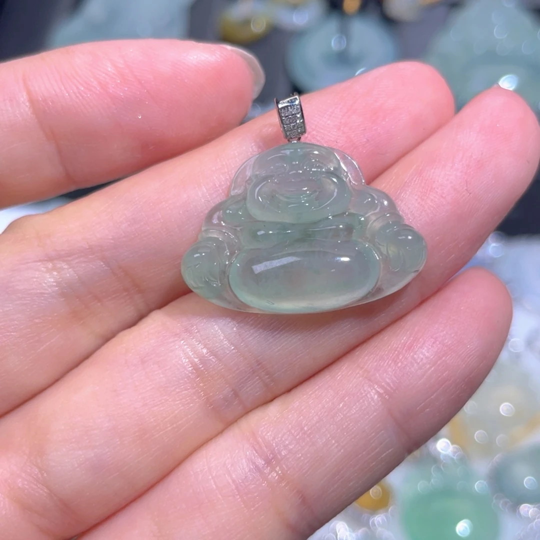 颈饰18K金镶嵌翡翠翡翠