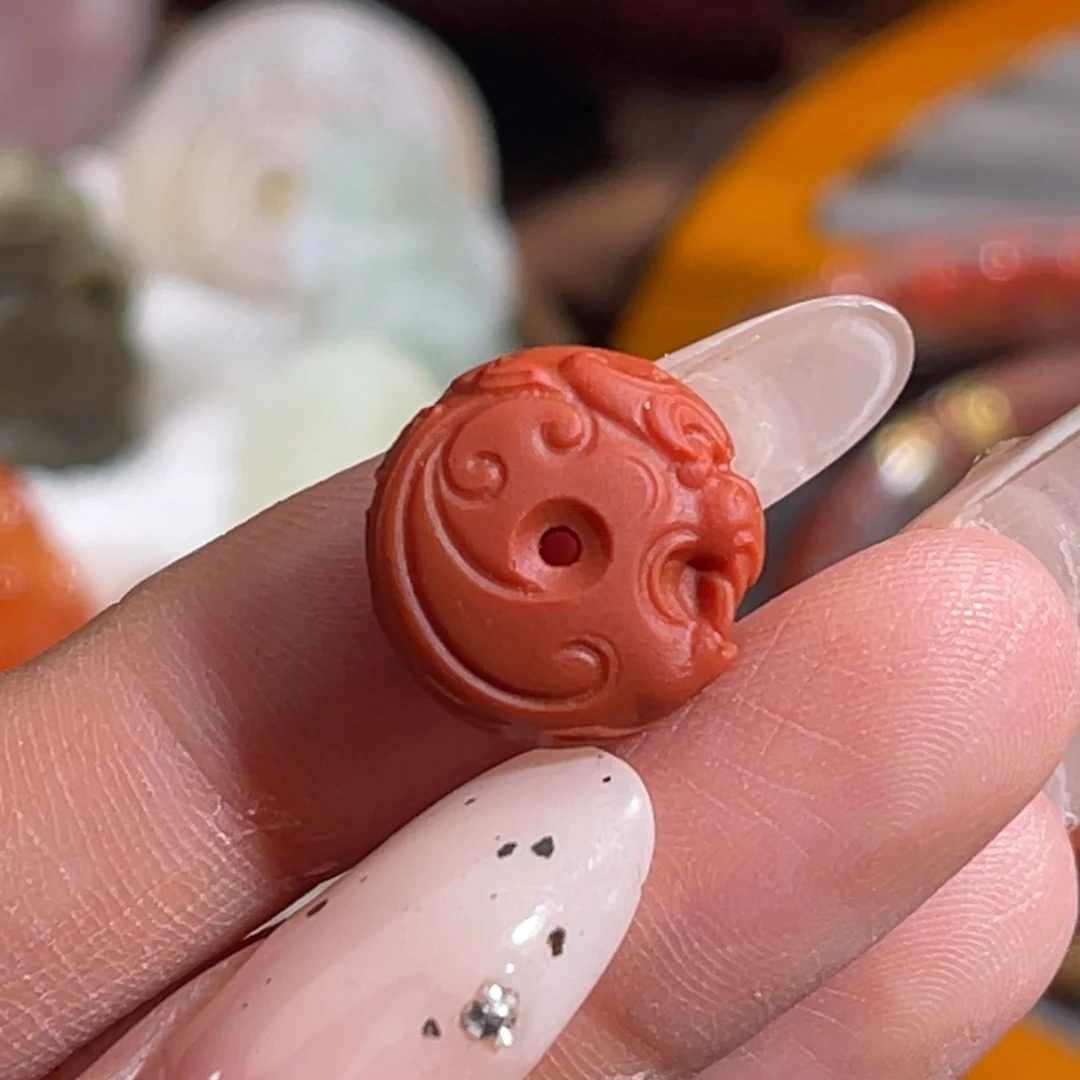 南红玛瑙龙扣15m m未镶嵌