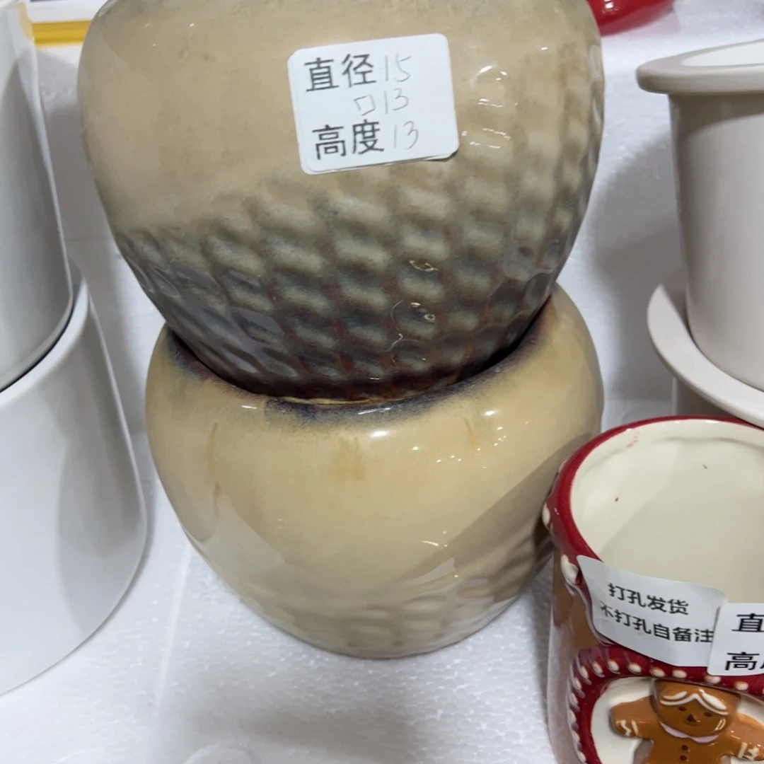 有孔陶瓷花盆，满10米包邮发货