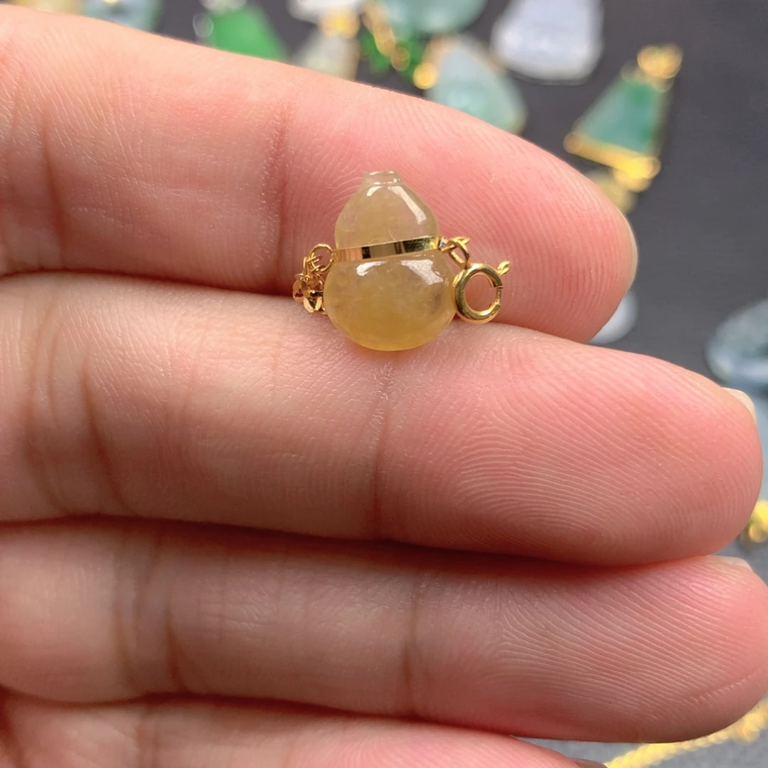 【闪购商品】颈饰18K金镶嵌翡翠九*翡翠