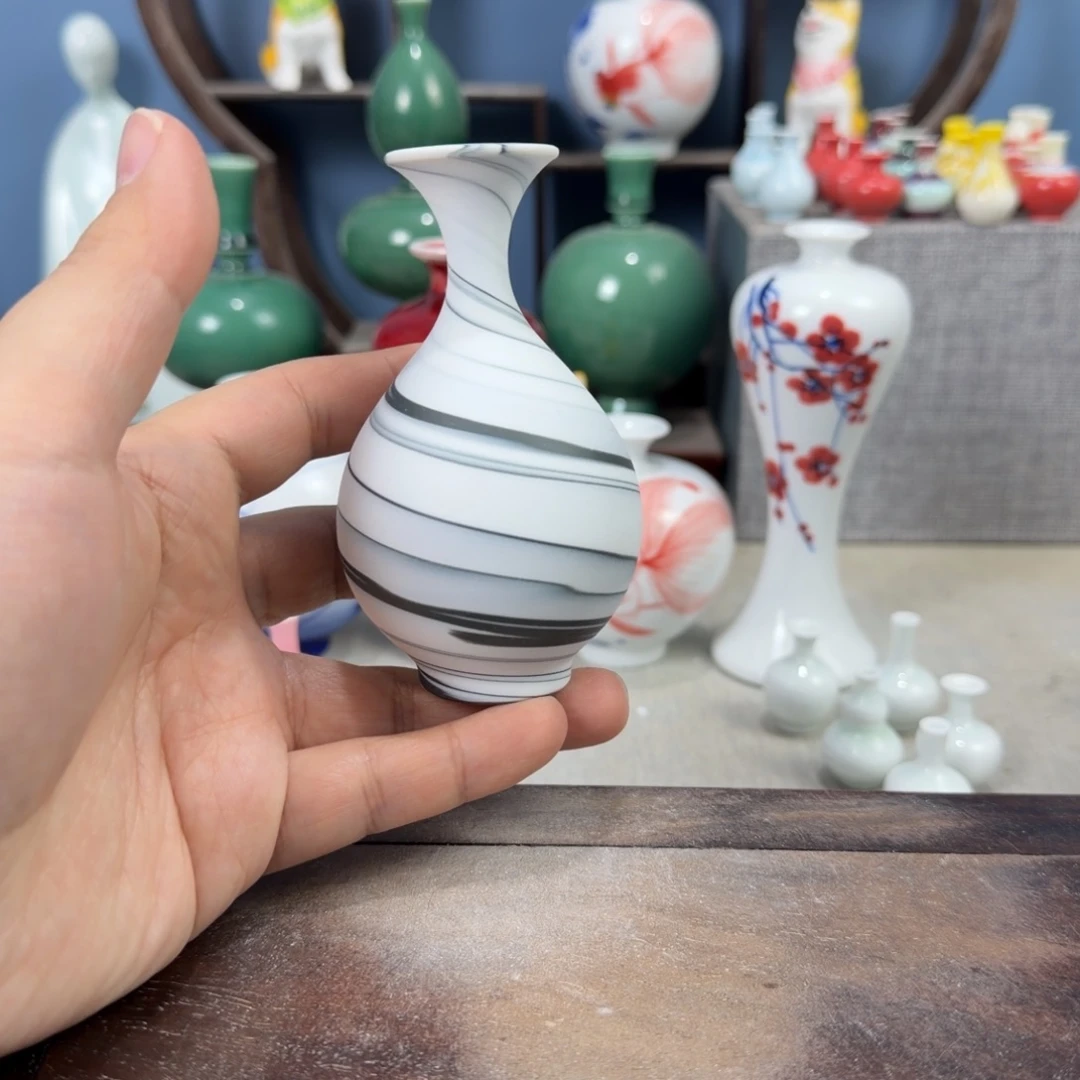 陶瓷手工小花器摆件