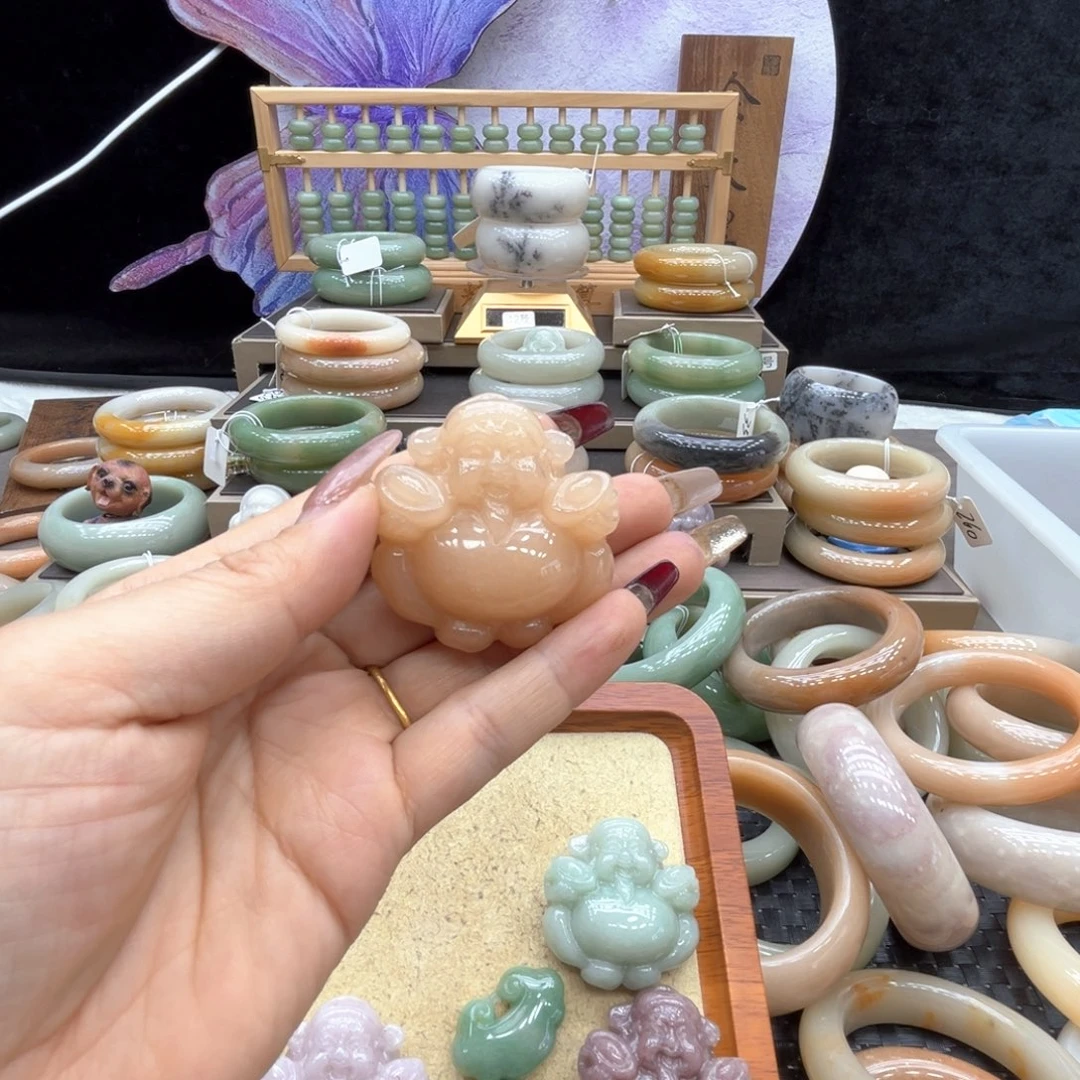 M***特石英质玉合金手镯