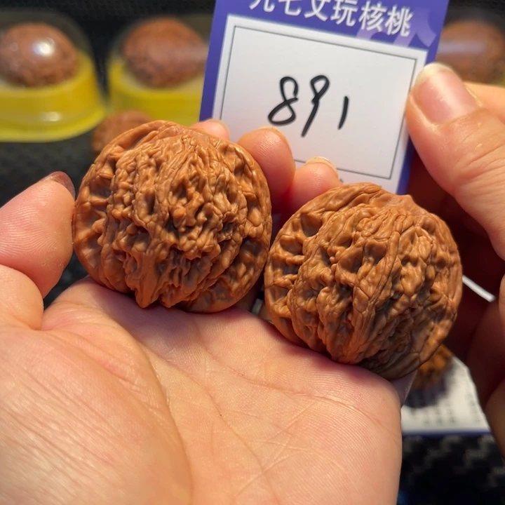 桃核把件43虎头891