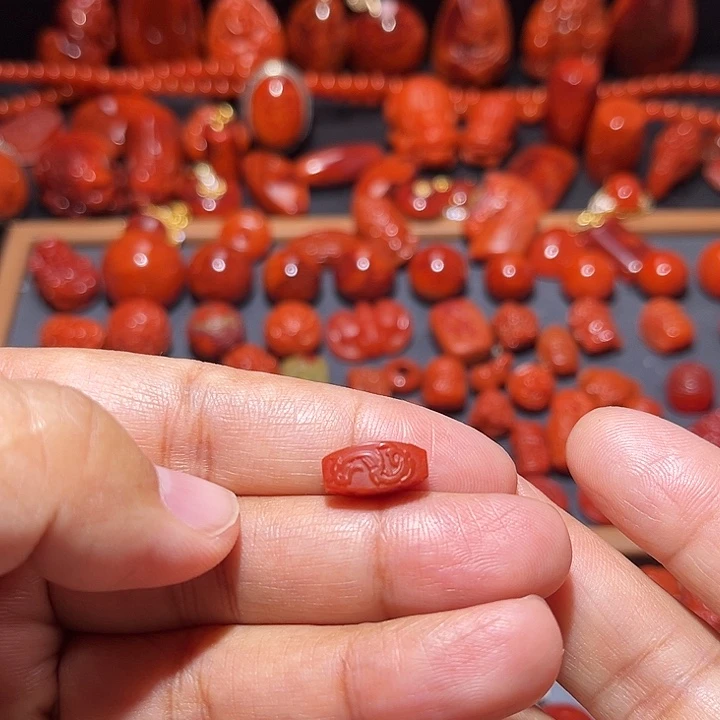 南红玛瑙未镶嵌配饰博古纹勒子6.6mm