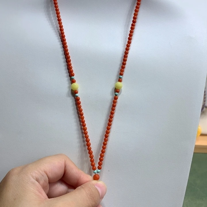 南红玛瑙未镶嵌颈饰3.7mm