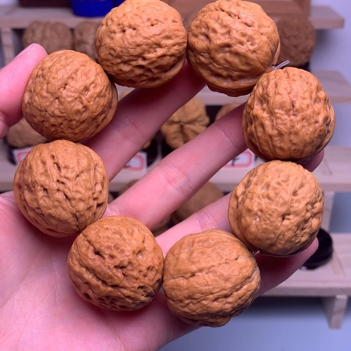 把件文玩核桃29玲珑心串32尺