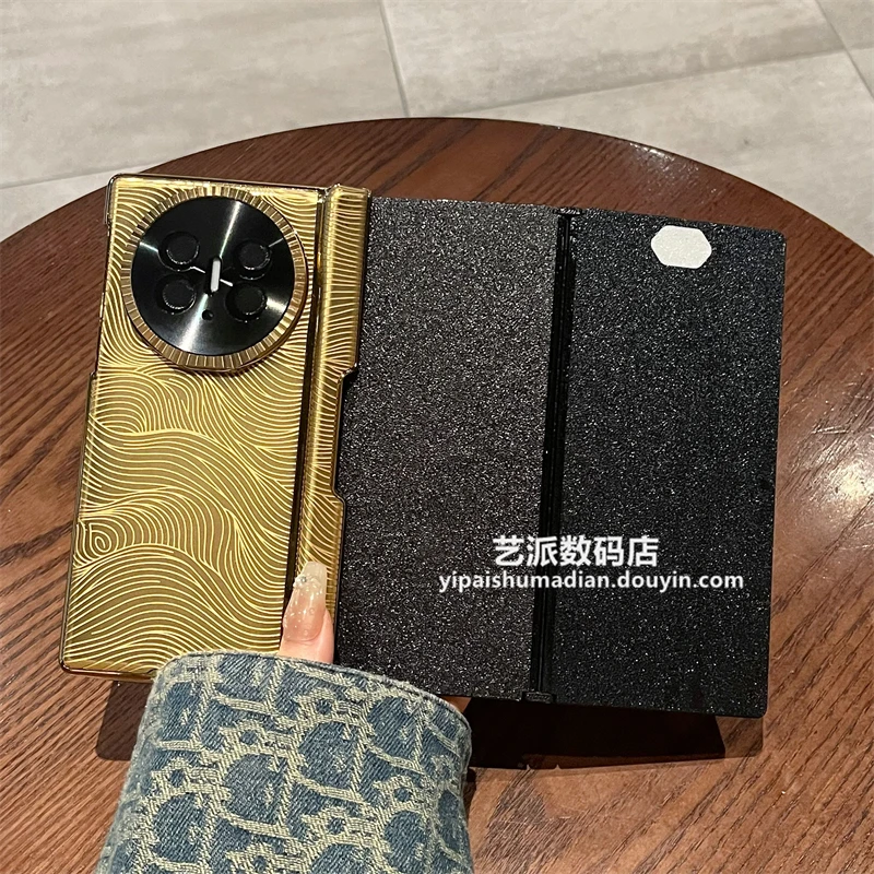 适用华为Mate XT/XTs三折叠非凡大师手机壳24k金镜头支架全包中轴