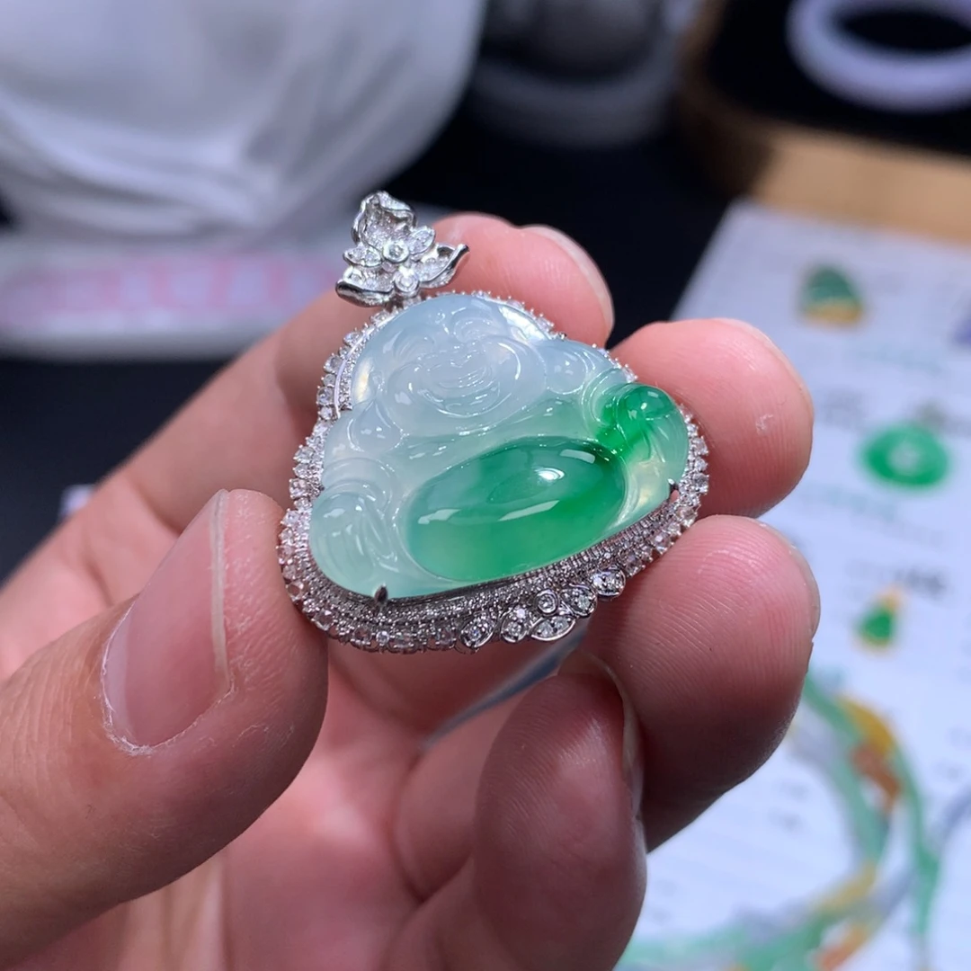 翡翠18K金镶嵌颈饰48小时鉴赏期退货不扣服务费