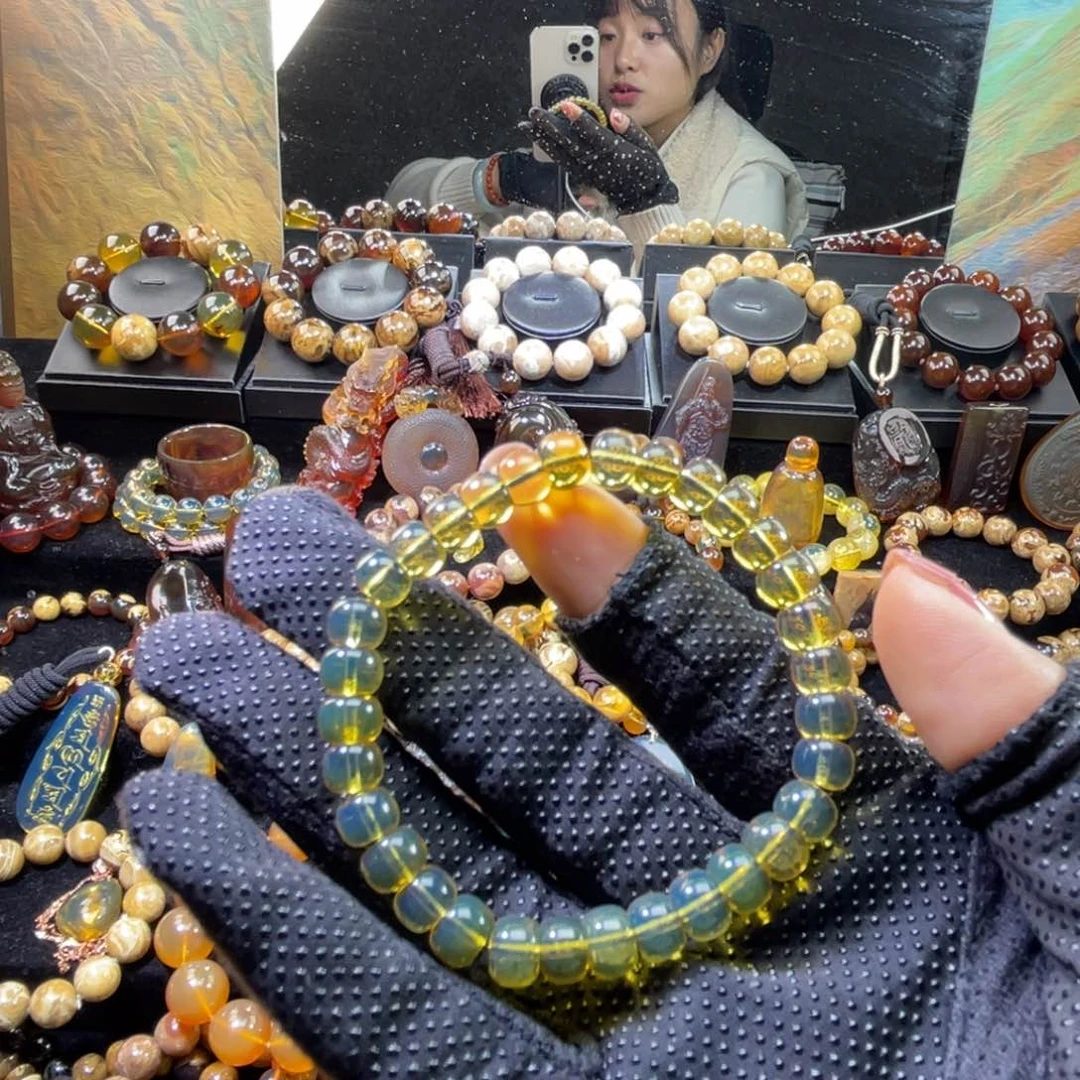 琥珀手链未镶嵌金兰老型手串