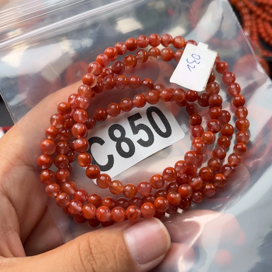 南红玛瑙未镶嵌珠宝奇石