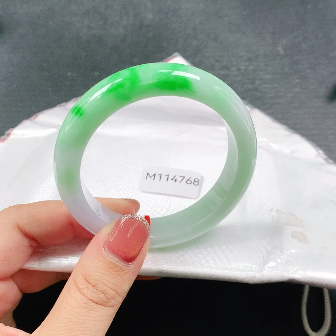 翡翠未镶嵌手镯03
