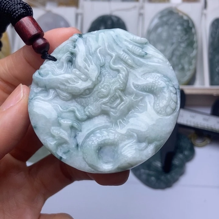 翡翠未镶嵌挂件翡翠