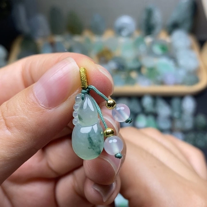 颈饰未镶嵌翡翠葫芦