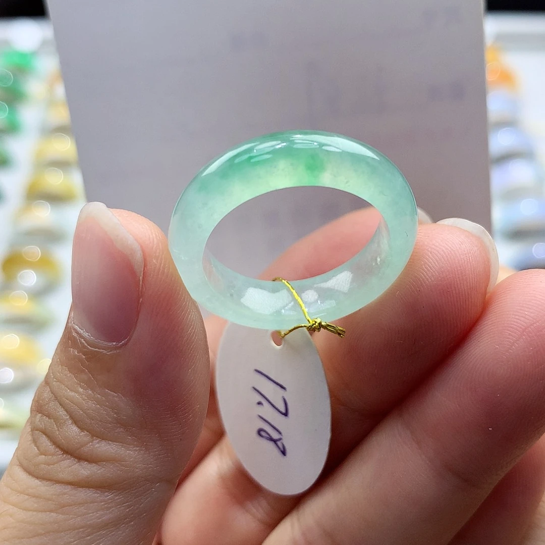 翡翠戒指未镶嵌1718圈