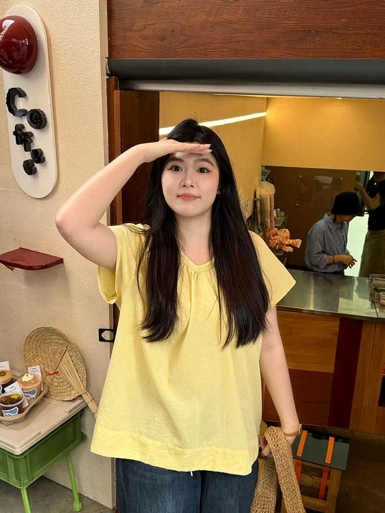 300斤微胖女孩夏季新款韩系v领短袖衬衫显瘦显白短袖上衣遮肉宽松