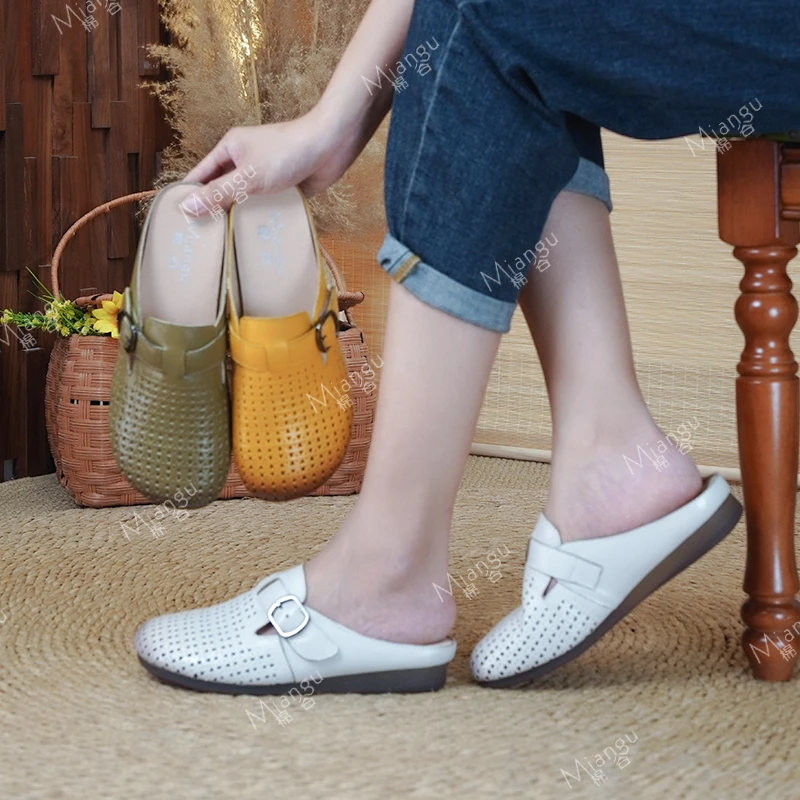 棉谷夏季外穿皮拖2025新款软底时尚透气镂空包头女鞋休闲风平跟