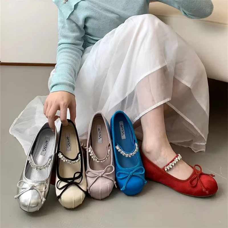 2025新款春平底内增高百搭玛丽珍鞋女水钻仙女风一字带单鞋配裙子