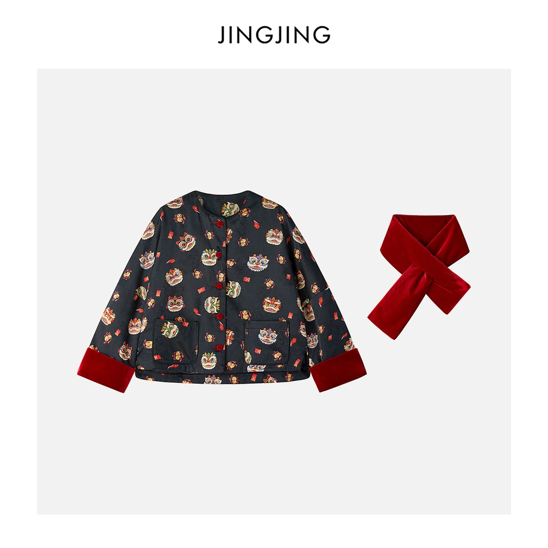 JINGJING2024新款"小醒狮"缎面人丝暗纹提花袖口丝绒拼接国风上衣