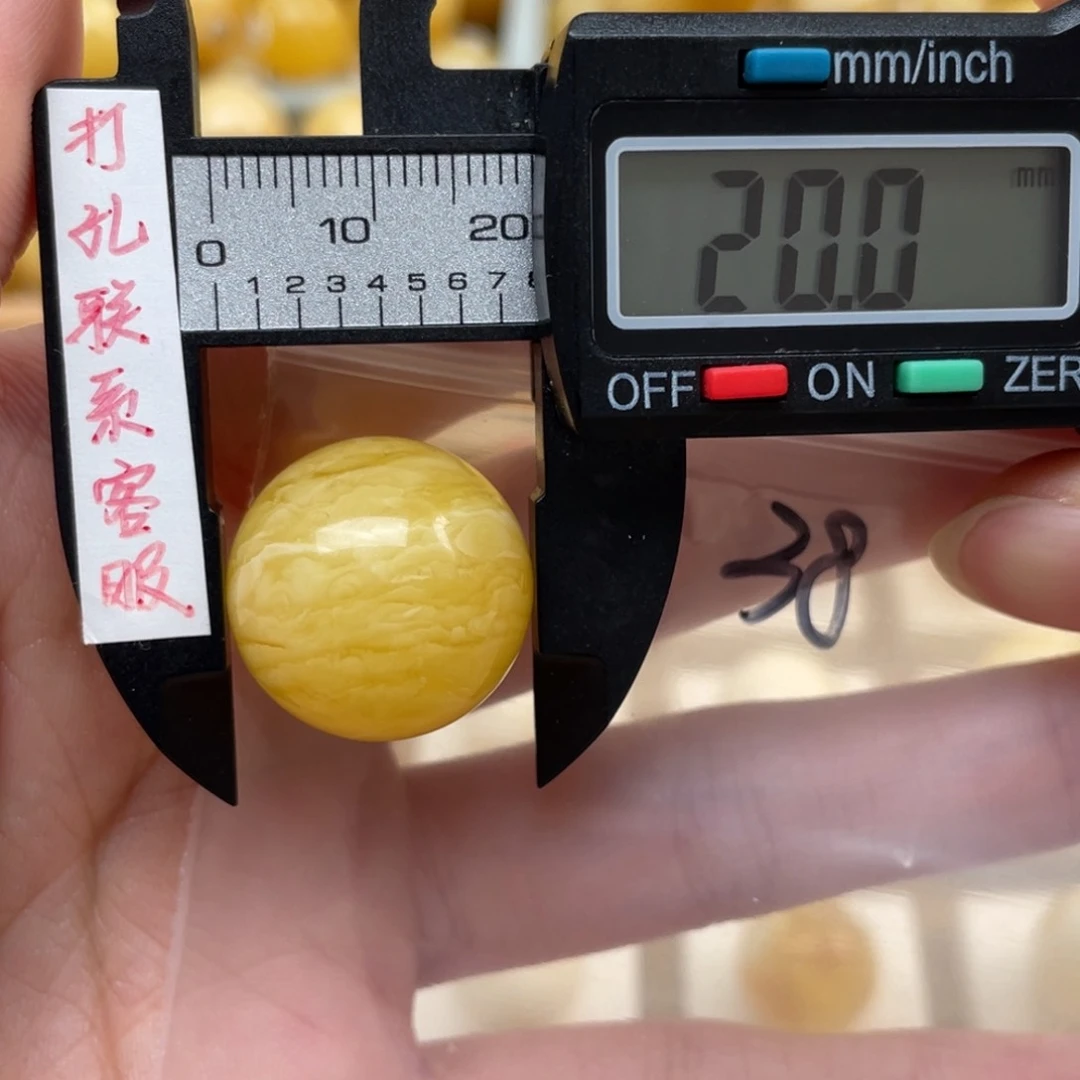 蜜蜡裸石未镶嵌?***?蜜蜡