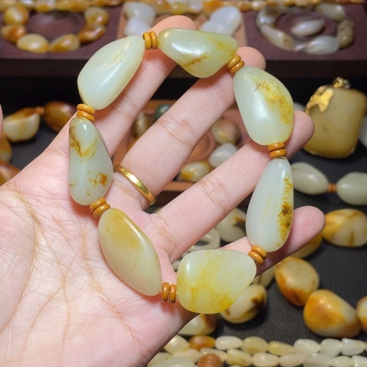 和田玉未镶嵌手链