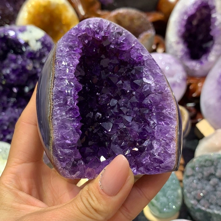 金***容未镶嵌大型摆件（非配饰）水晶