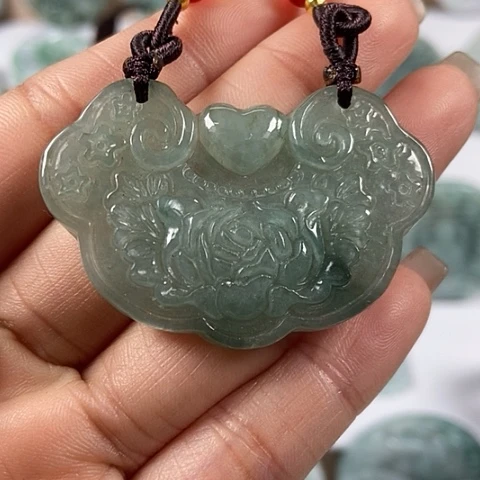 翡翠颈饰未镶嵌花开富贵如意锁有色线福利