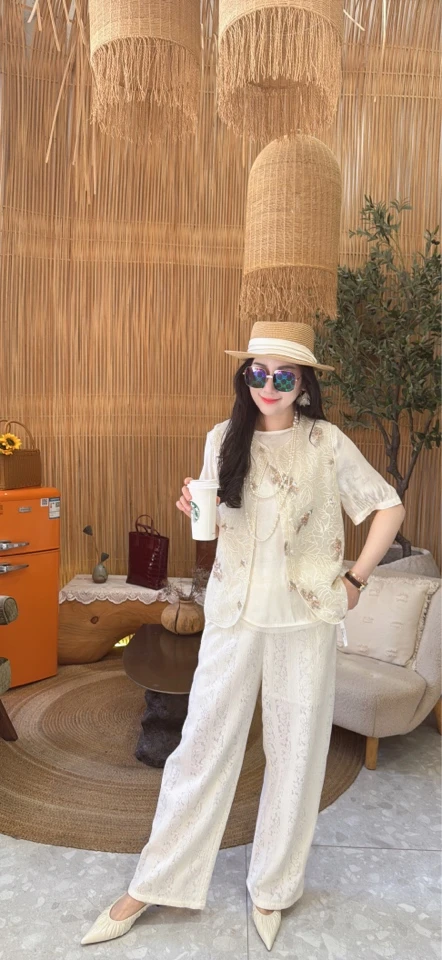 雪儿7店  镂空花中式马甲