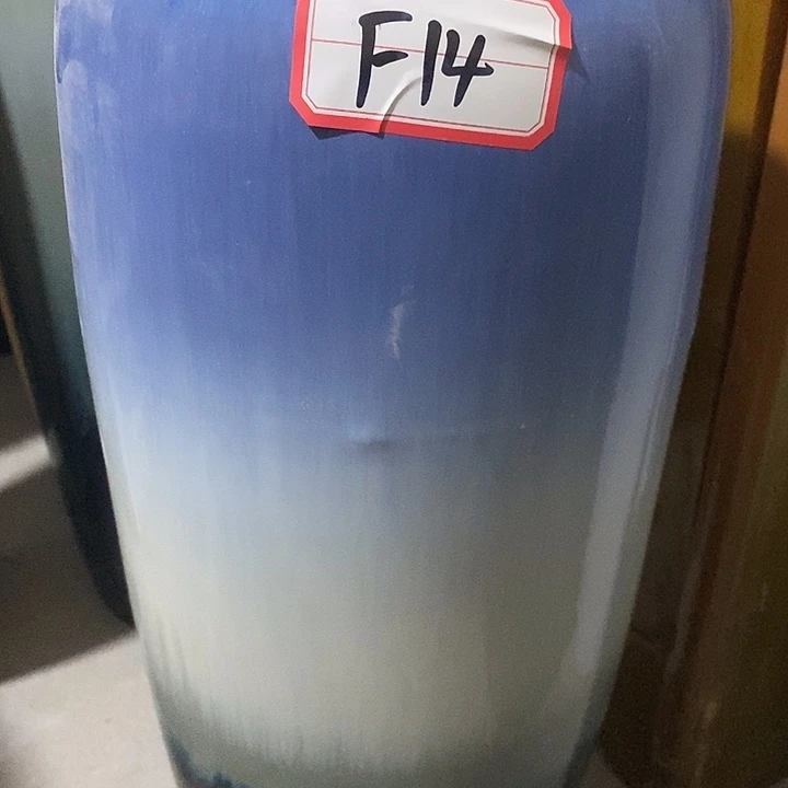 F14号微瑕高50厘米口13厘米无孔