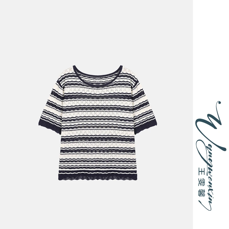 【王雯馨】“倾听夜曲”波浪纹花边 经典黑白拼色 镂空显瘦圆领针织衫