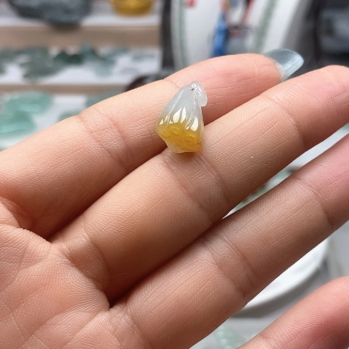 翡翠未镶嵌吊坠(不含链)6655588888