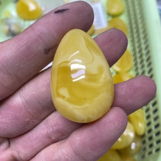 未镶嵌蜜蜡裸石吊坠