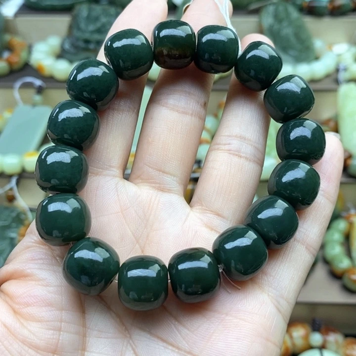 手串未镶嵌透闪石质玉張*傅