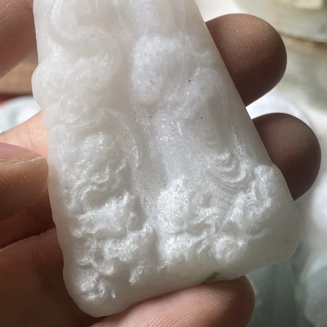 来***9定制翡翠足金镶嵌规格哈哈哈哈