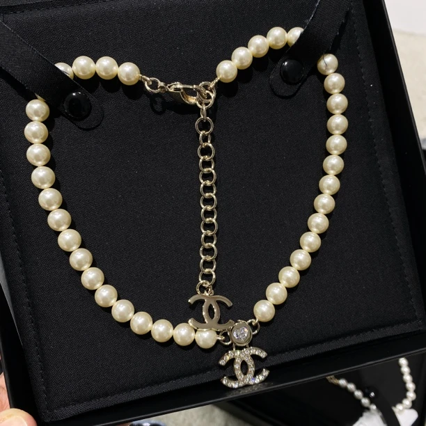 全新未使用 Chanel/香奈儿 24B珍珠满钻双c项链 choker