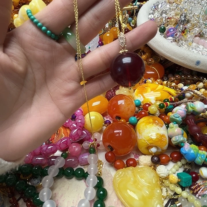 树脂制品1293单珠锁骨链