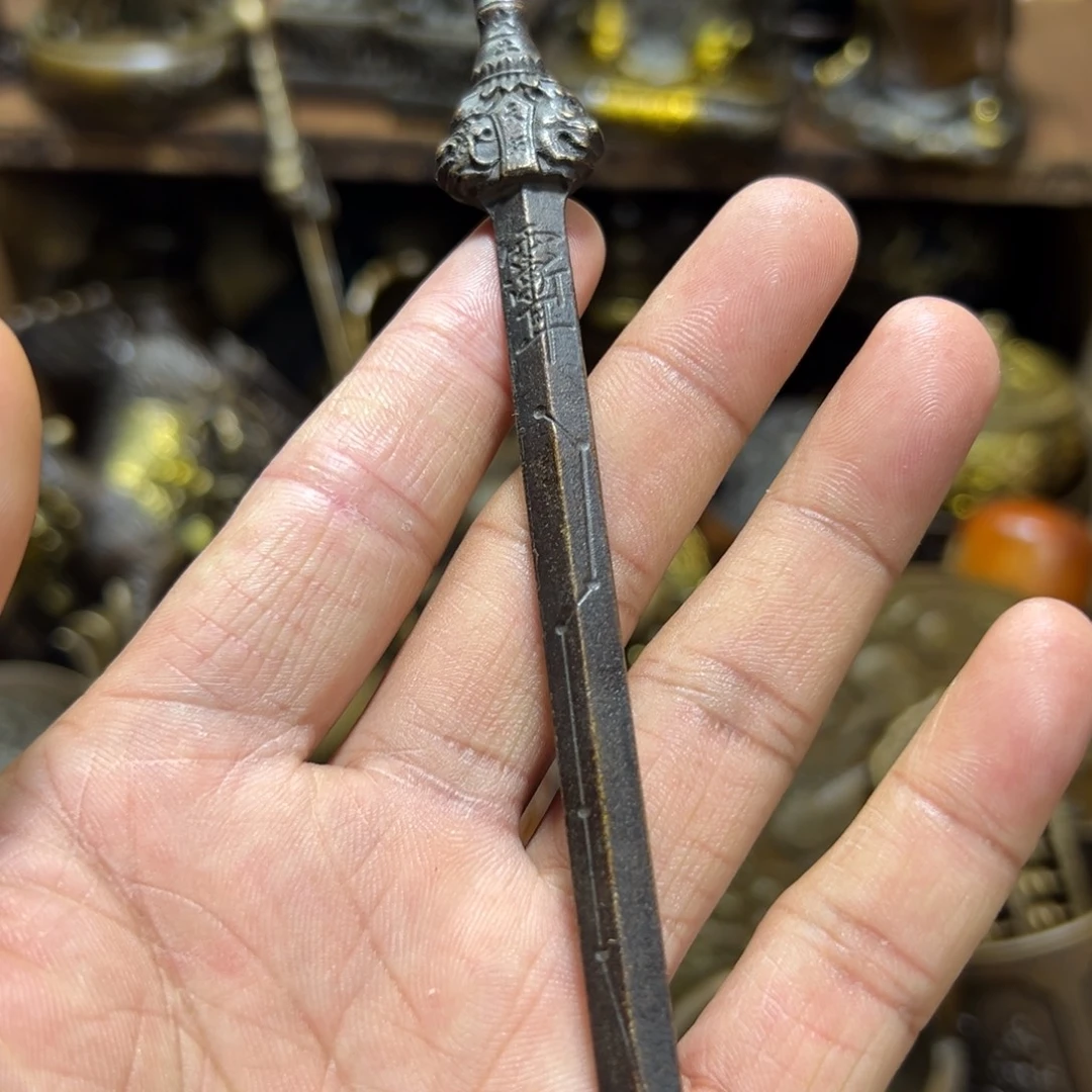 精选铜器，诚信经营