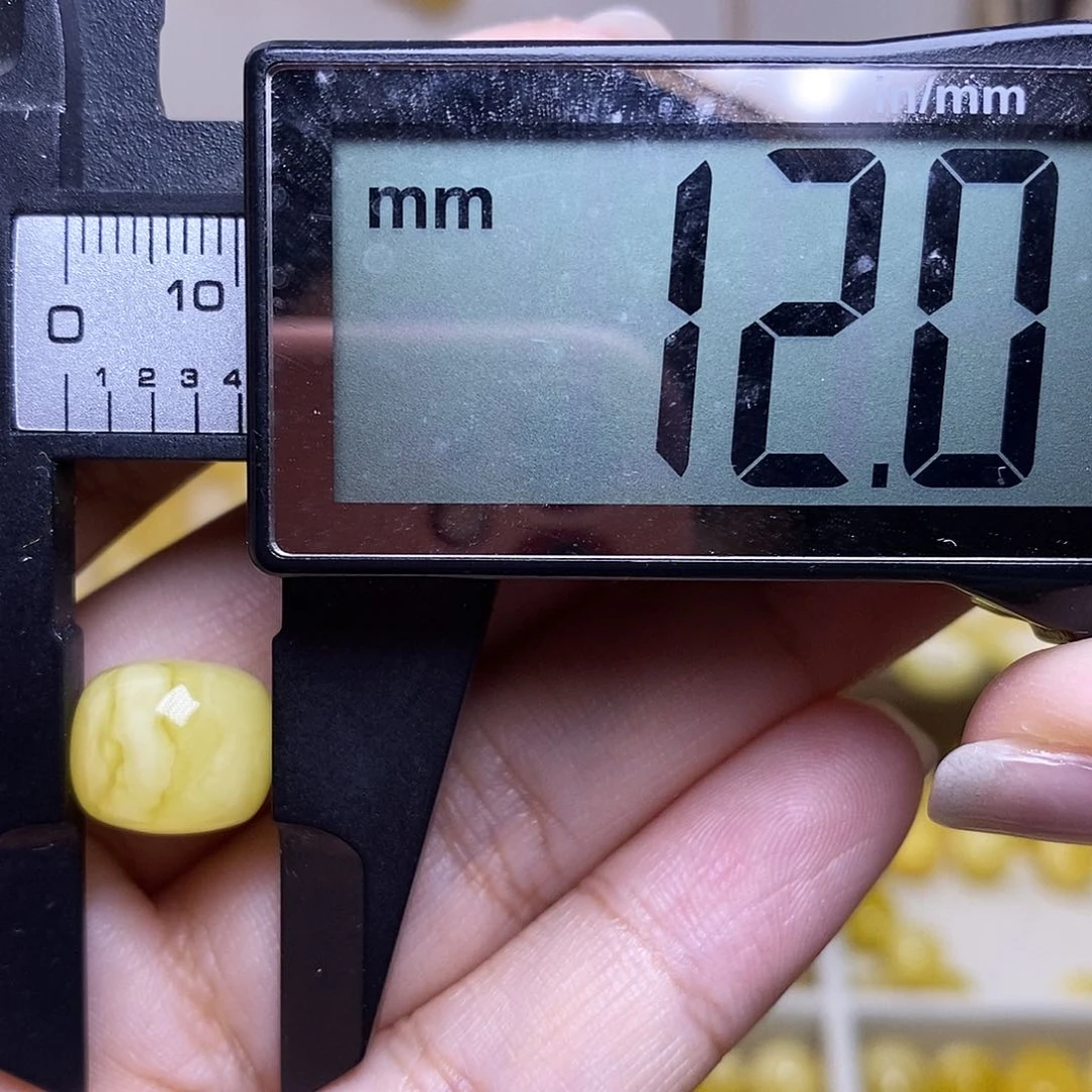 裸石琥珀未镶嵌?**子蜜蜡老型
