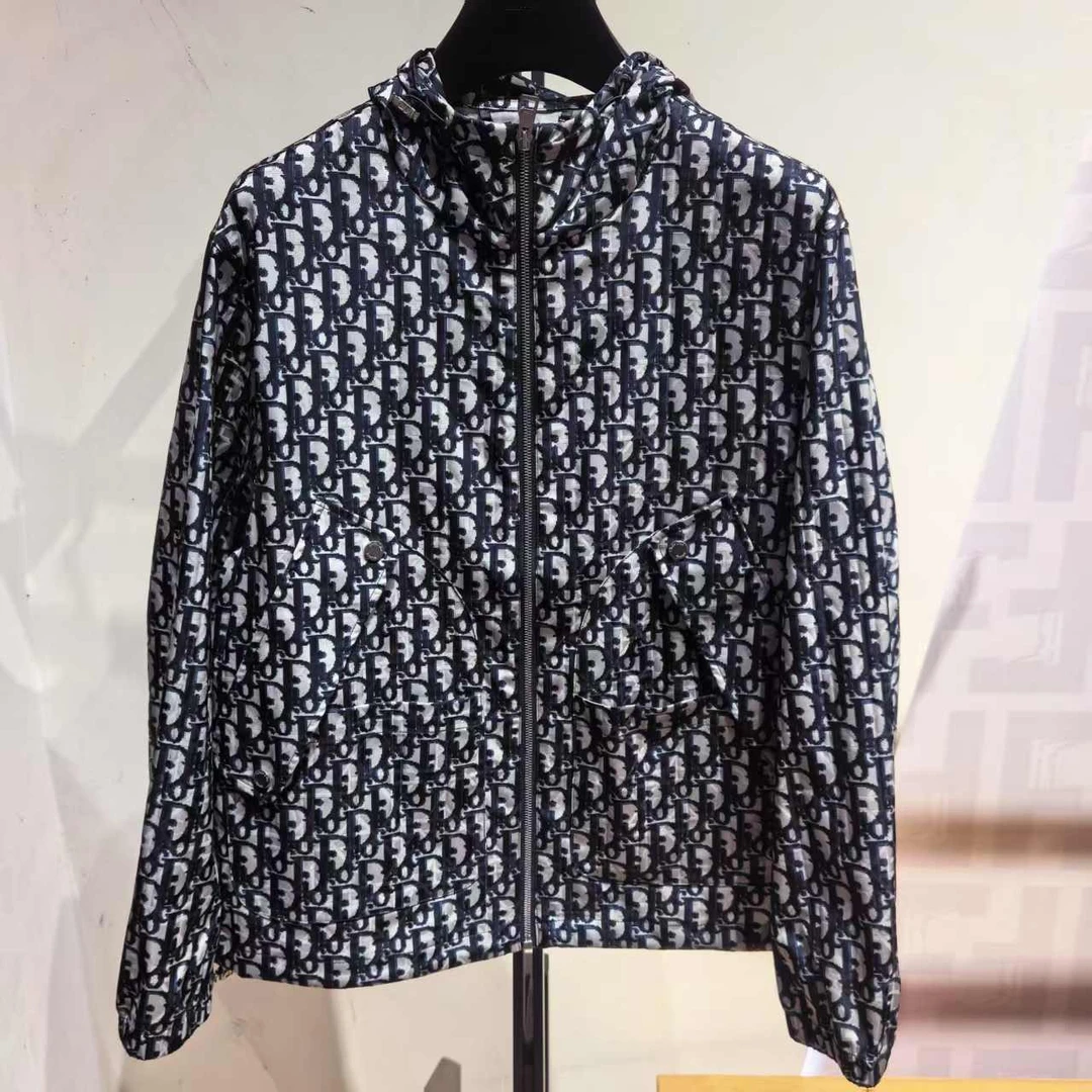 C.Dioc25春夏新款男士老花满印休闲时尚百搭连帽冲锋衣夹克外套