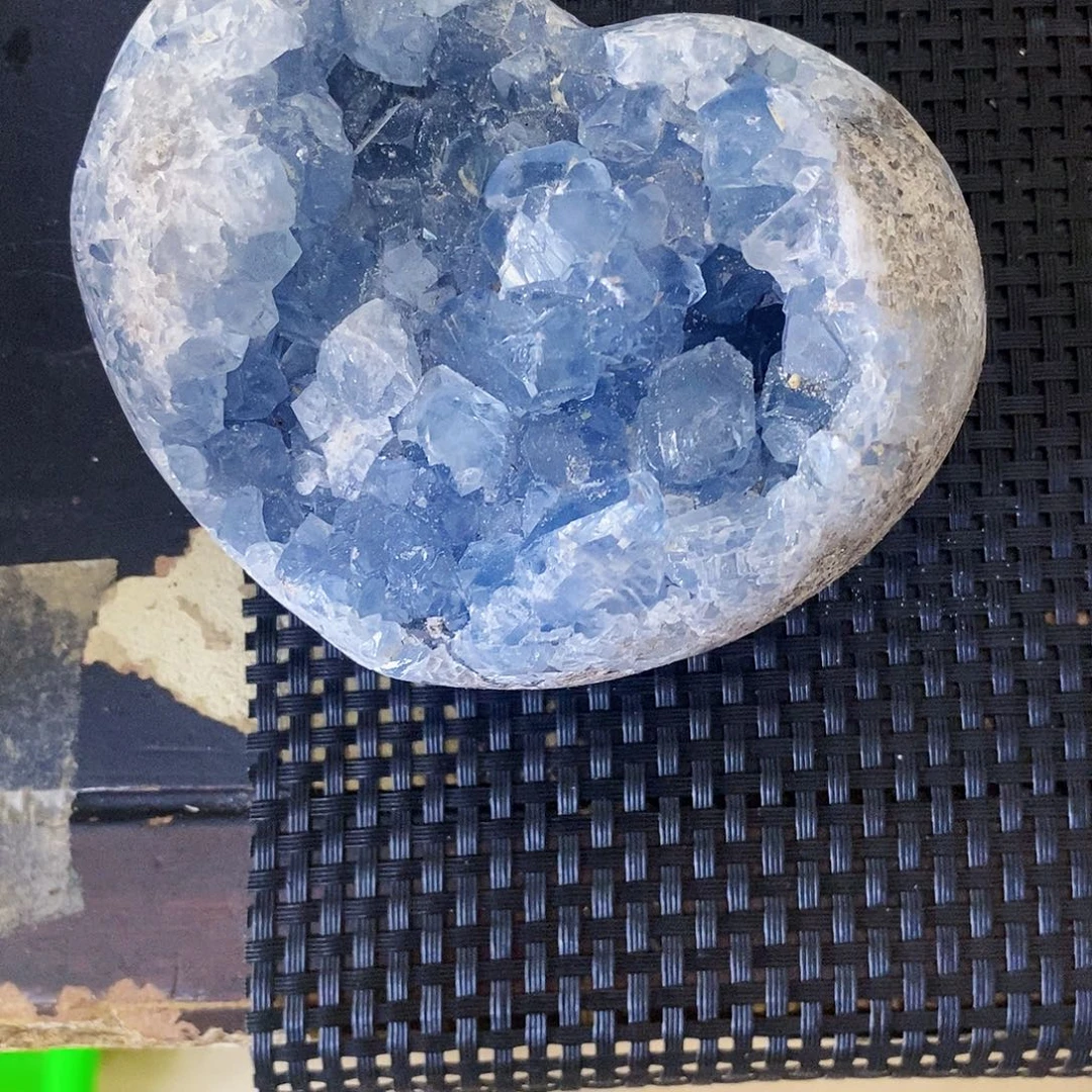 一***雨未镶嵌珠宝半成品水晶
