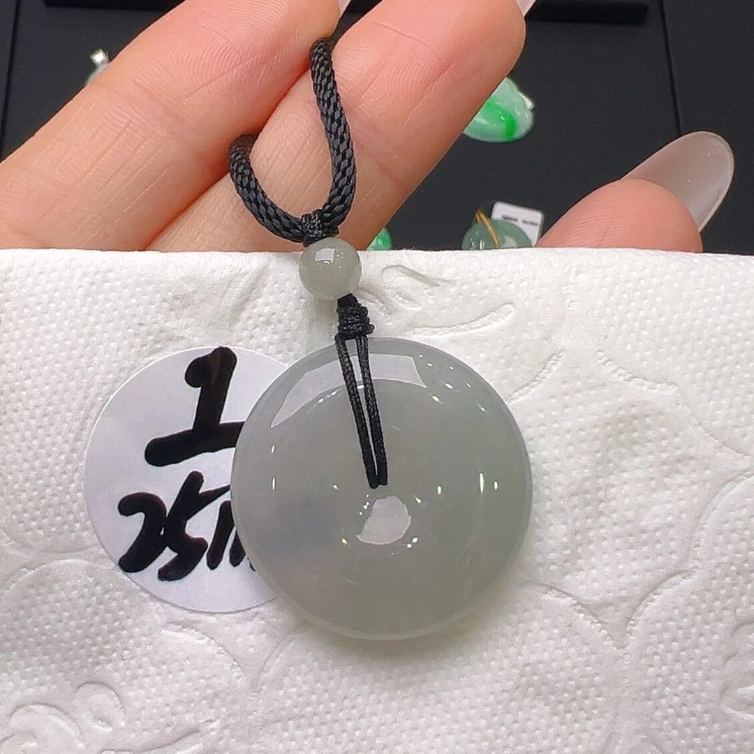 翡翠未镶嵌颈饰福利